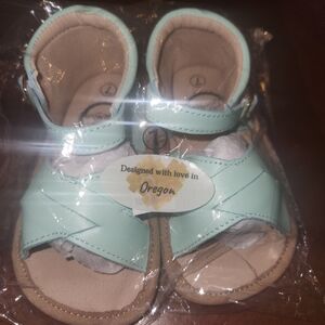 Little Love Bug Size 7 Seafoam Green The Sebby Sandal Leather